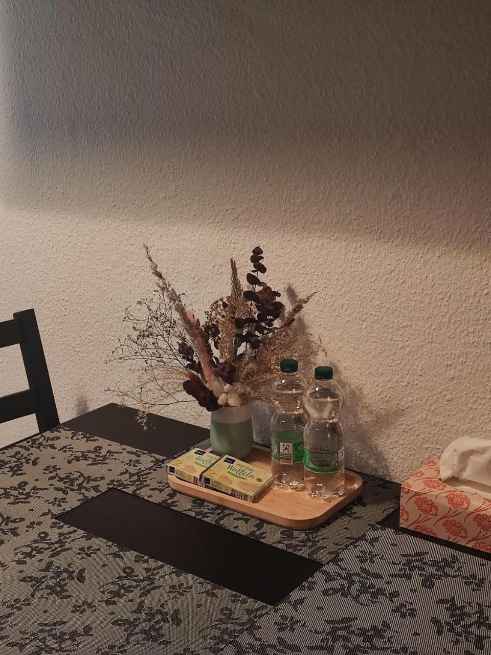 Stylish 2-Room Apartment With Balcony Next To East Side Gallery Berlim Exterior foto